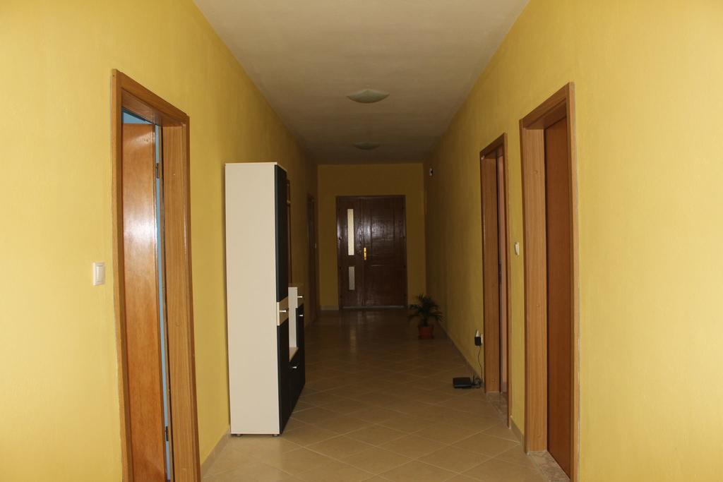 Apartment And Pool Nika Bibinje Kültér fotó